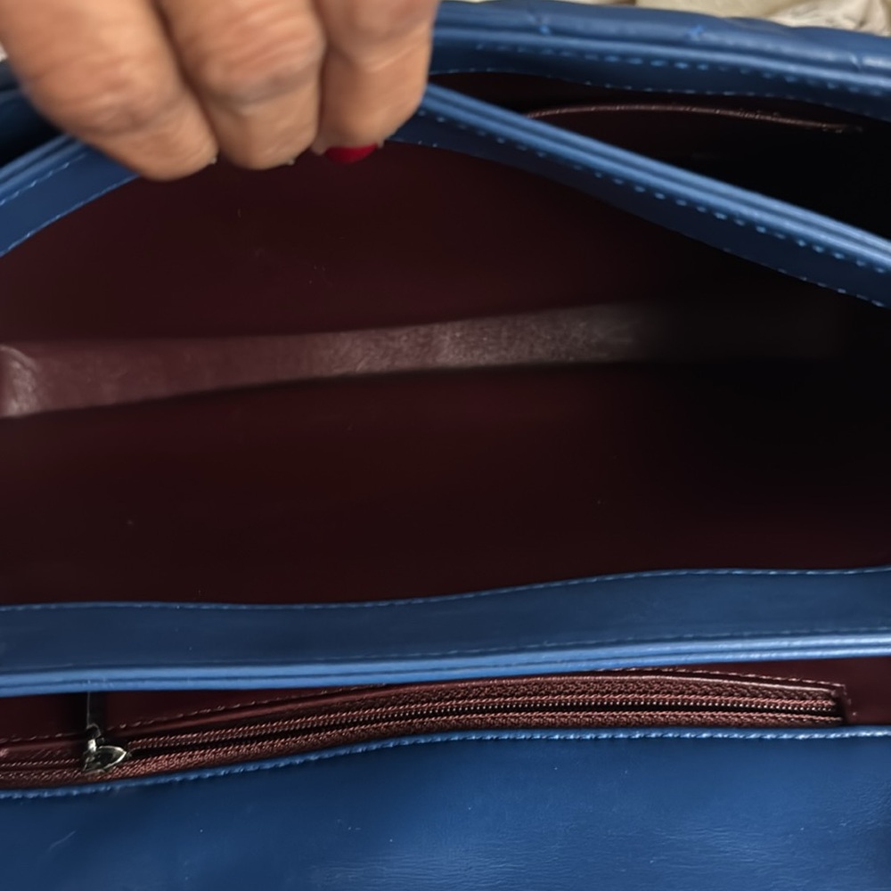 Chanel Blue Quilted Shoulder Bag with Chain Strap - Picture 8 of 17